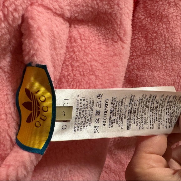 New Gucci x Adidas Logo Pink Puffer Fleece Double Sided Jacket Size 42 / US L - Picture 16 of 16